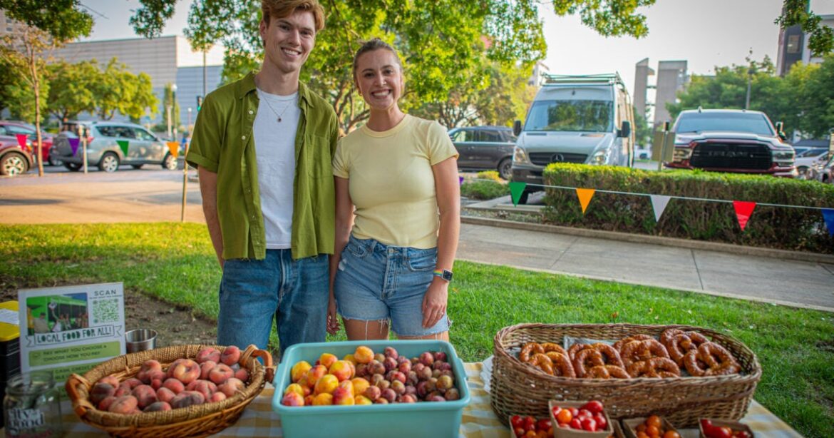 Alumni on the job: How to get fresh, local food to Idaho homes Alumni on the job: How to get fresh, local food to Idaho homes