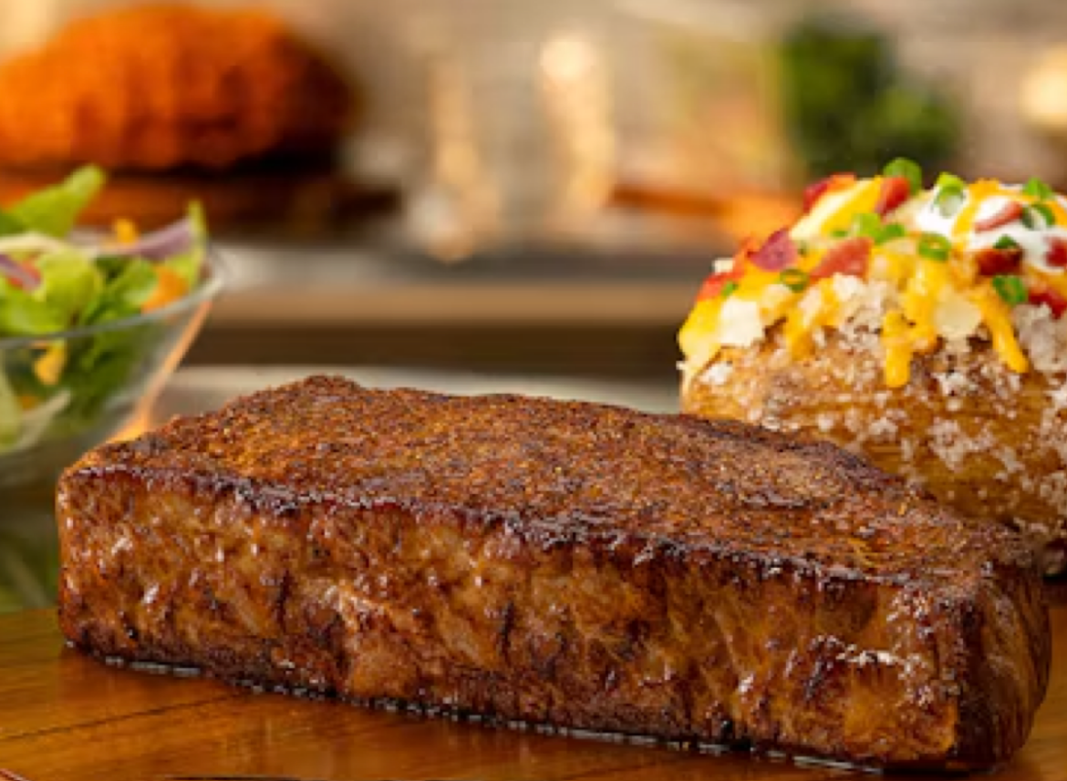 5 Steakhouse Chains With the Best New York Strip and Baked Potato, According to Diners 5 Steakhouse Chains With the Best New York Strip and Baked Potato, According to Diners
