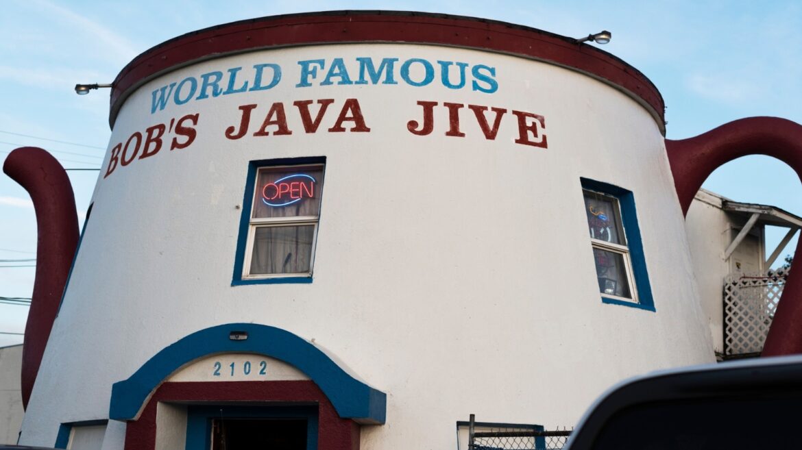 The Washington State Restaurant Where You Dine Inside A Massive Coffee Pot