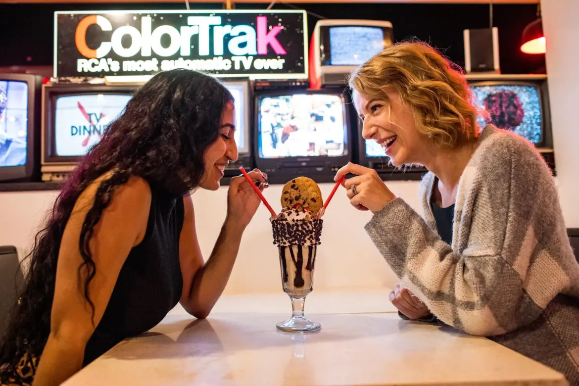 Quirky Eats: Fun Restaurants in Wisconsin Quirky Eats: Fun Restaurants in Wisconsin