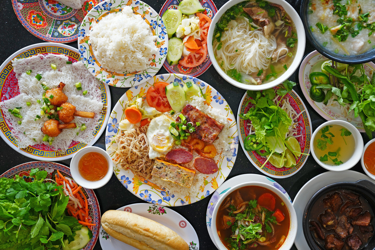 A collection of some of the popular dishes at Phở Thành Vietnamese Restaurant.