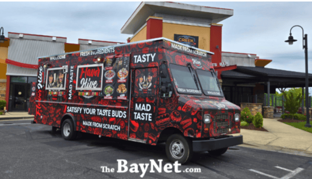 The menu at Flavor Hive locations includes customizable halal rice and salad bowls with proteins, fresh toppings and house-made sauces, along with its popular walking taco bags
