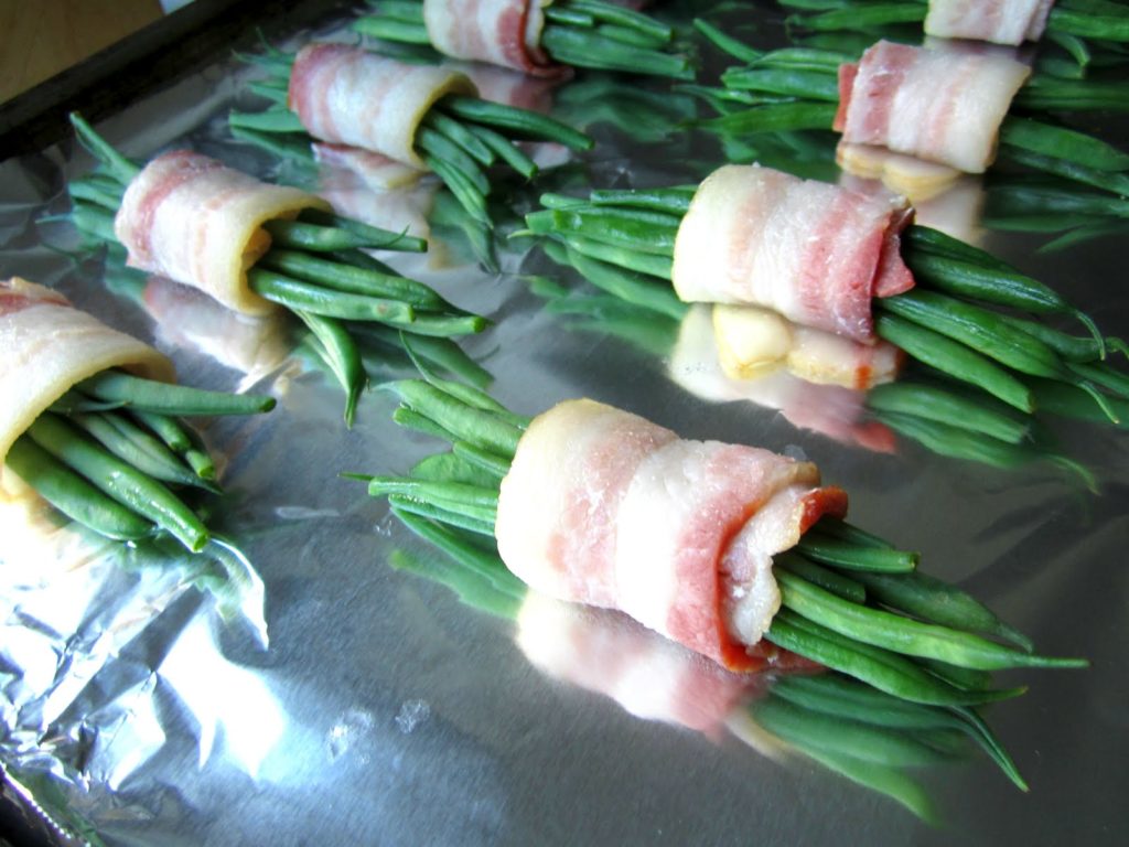 Tori Spelling's Green Bean Bundles
