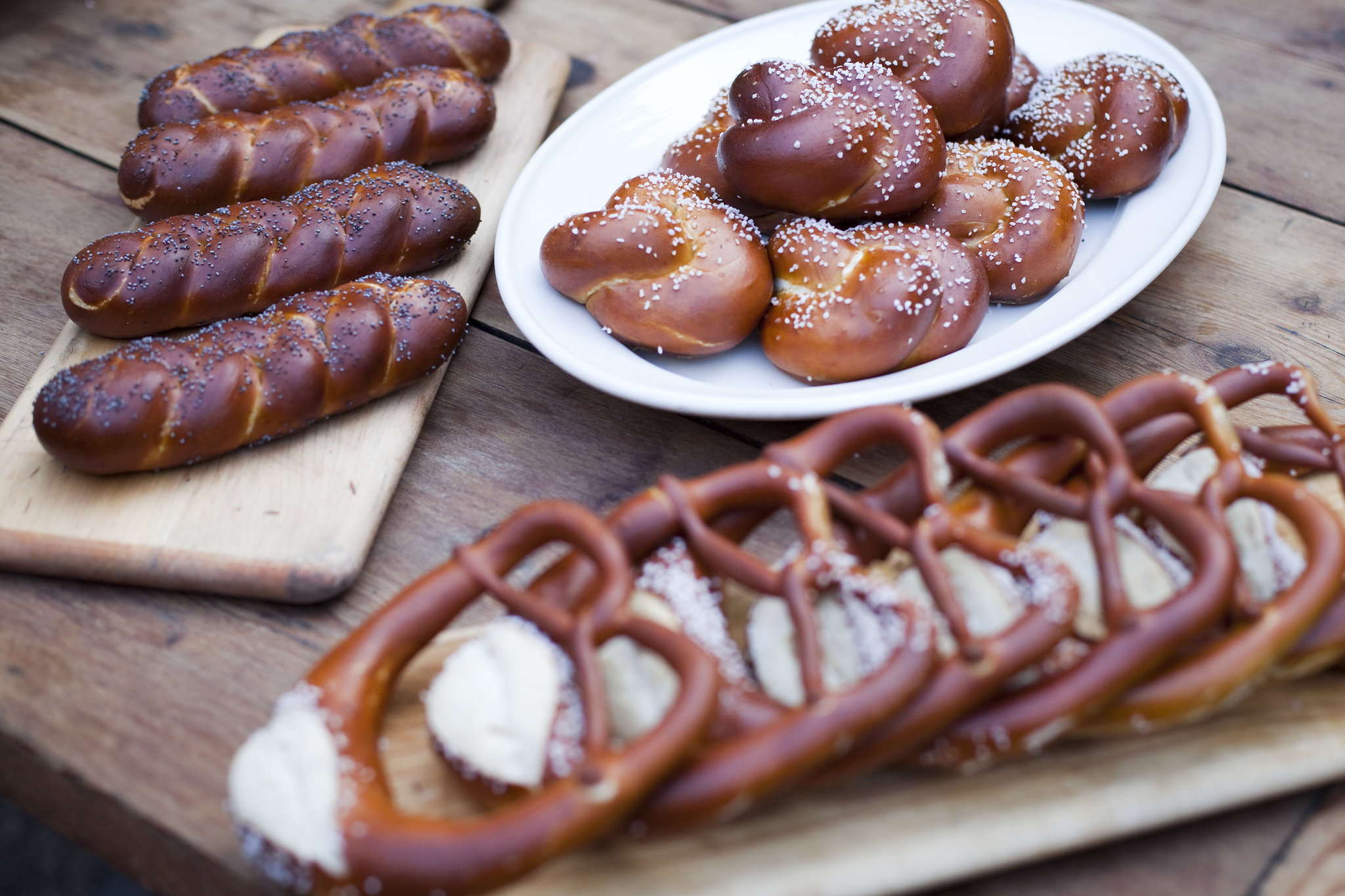 Bavarian-Style Soft Pretzels (Laugenbrezeln) - Dining and Cooking