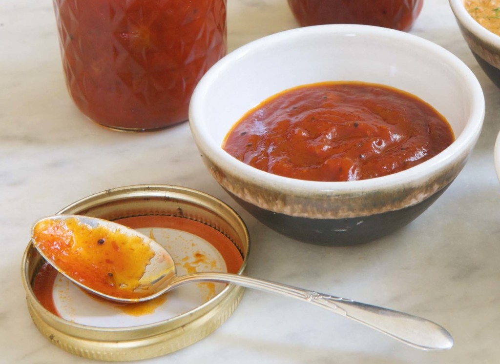 Bengali-Style Tomato Chutney