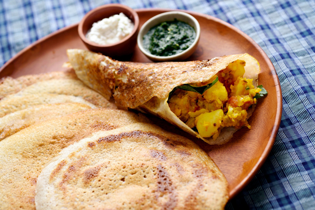 Classic Masala Dosa (Dosa With Potato Filling)