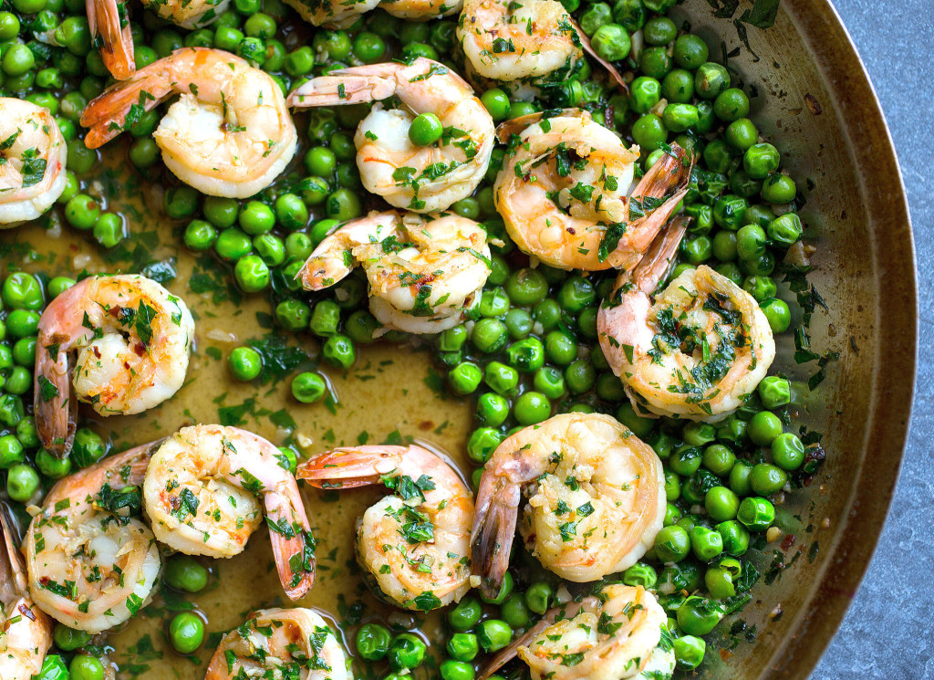 Garlic Shrimp With Peas
