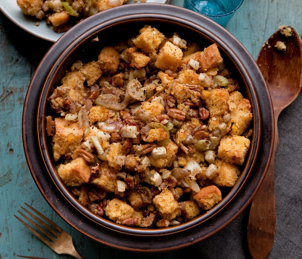 Gluten-Free Apple-Pecan Cornbread Stuffing