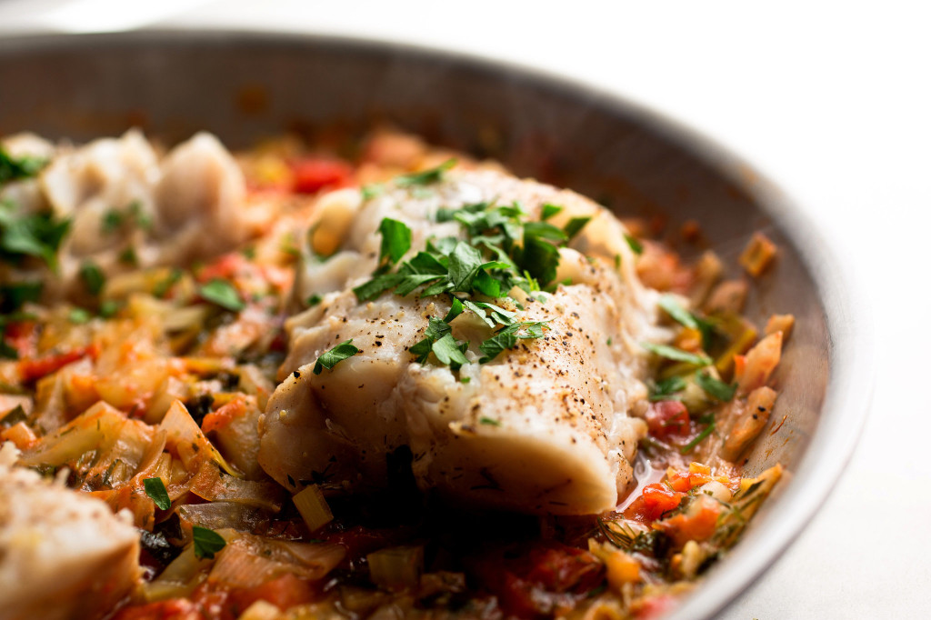 Striped Bass or Mahi Mahi With Fennel, Leeks and Tomatoes