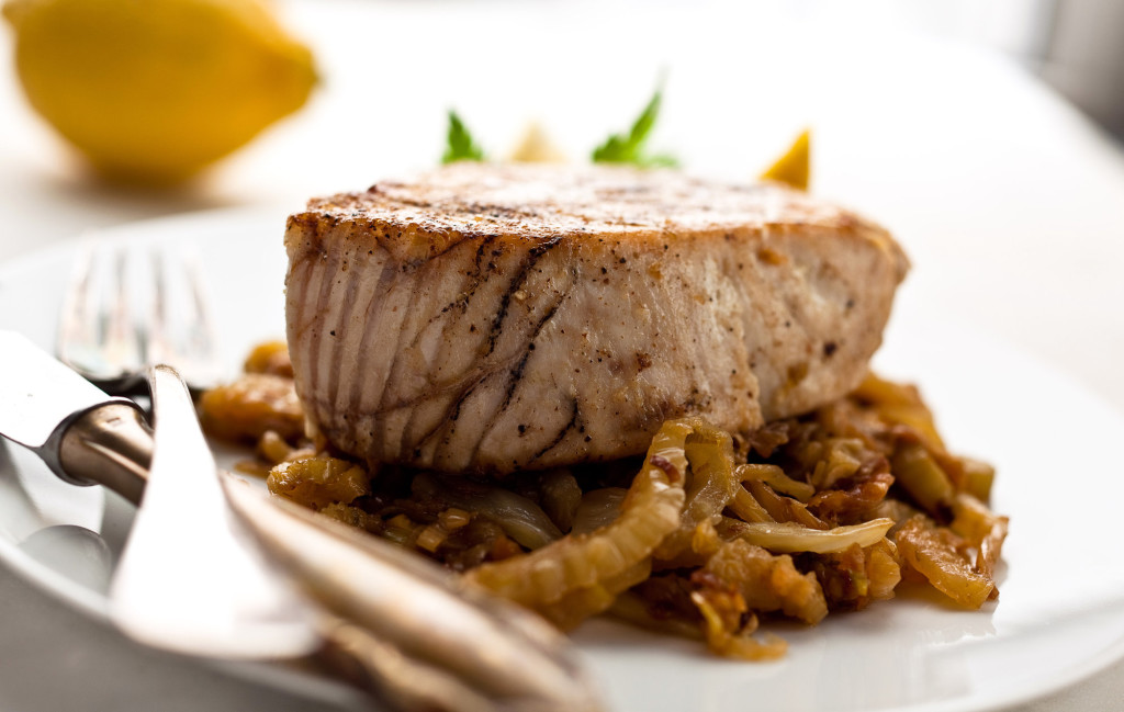 Tuna Steaks With Fennel