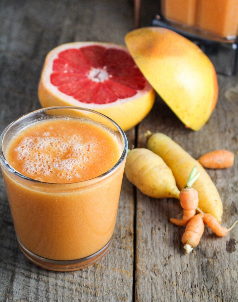Carrot-Grapefruit-Mango Smoothie