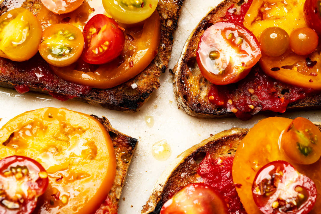 Garlicky Tomato Toast (Pan Con Tomate)