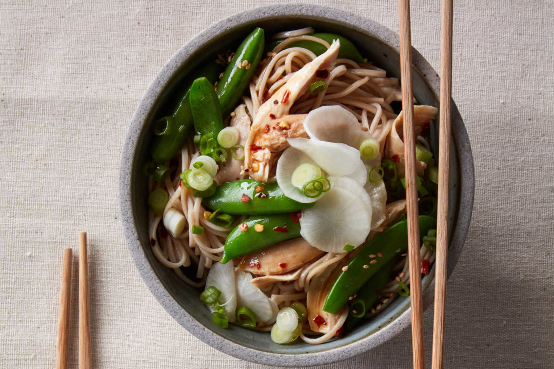 Soba Noodles With Chicken and Snap Peas
