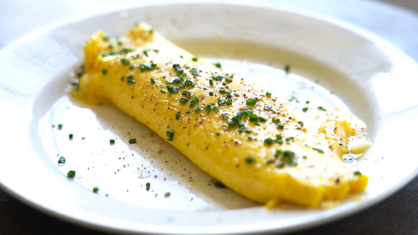 Antoni Porowski’s French Omelet With Cheese and Chives