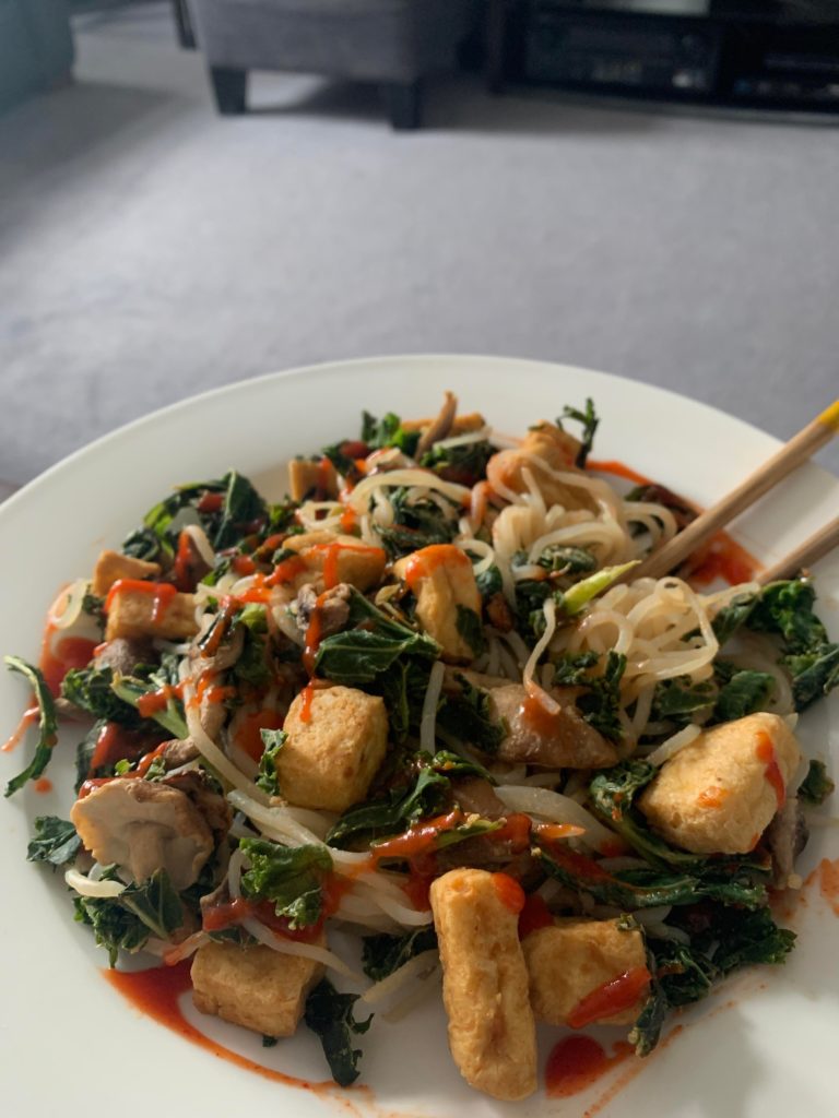 Shirataki Noodles in a Peanut Sauce w/ Air Fried Crispy Tofu, Kale, and Shiitake Mushrooms (246 cals)