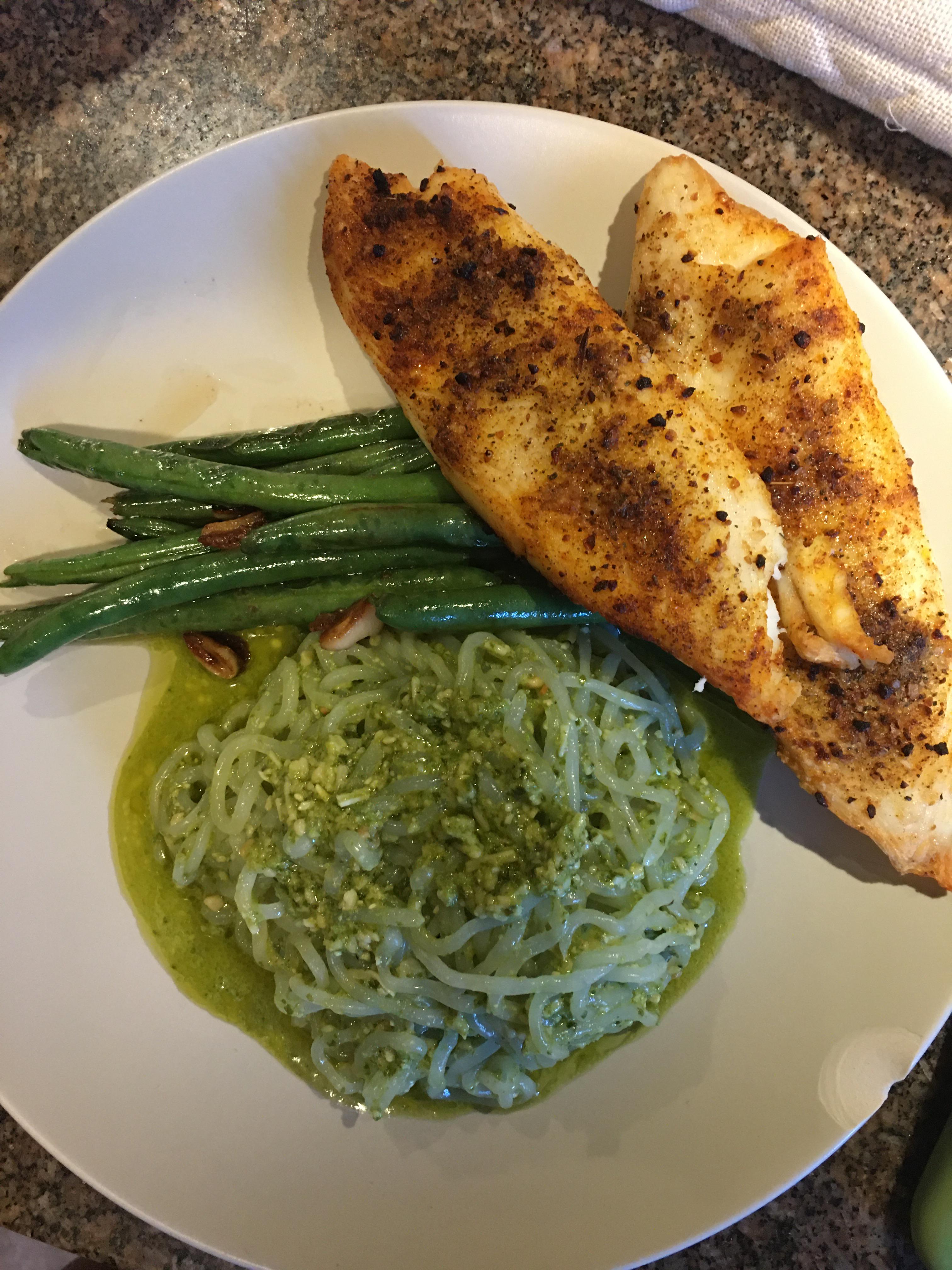 Tilapia with green beans sautéed with garlic, and shirataki noodles with pesto sauce. Dining