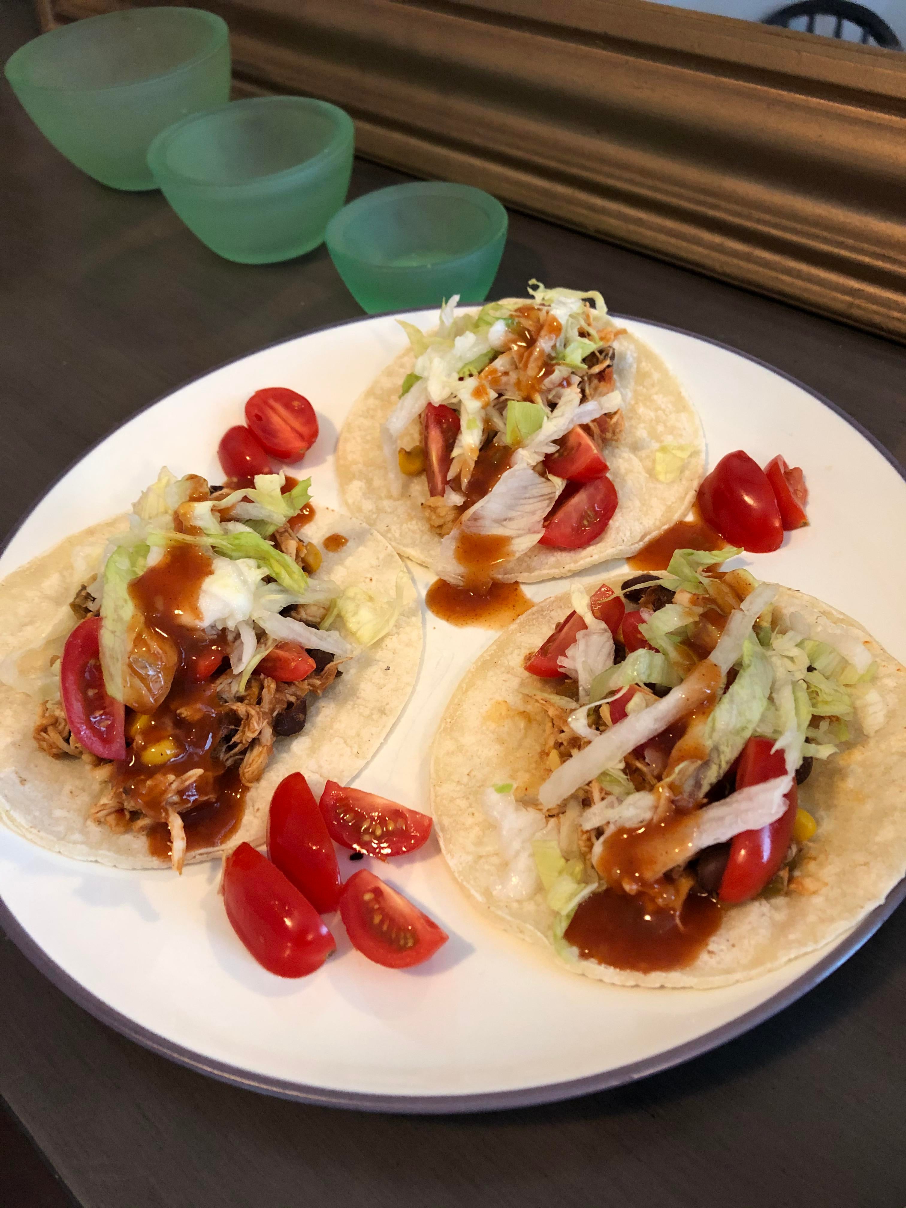 Shredded Mexican chicken tacos 332 calories and approx 24g protein