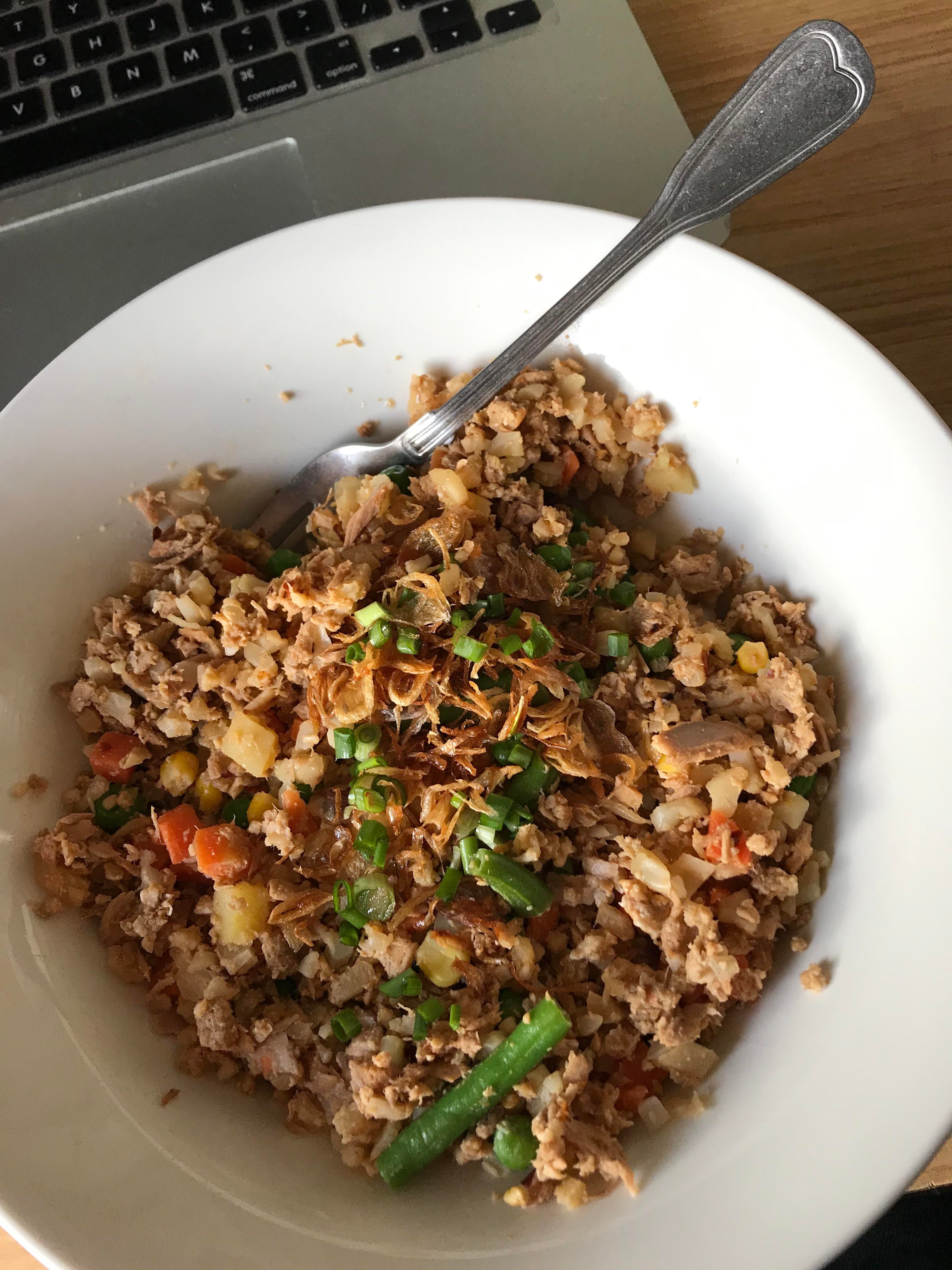 First attempt at cauliflower rice with spring water tuna 430 cals with