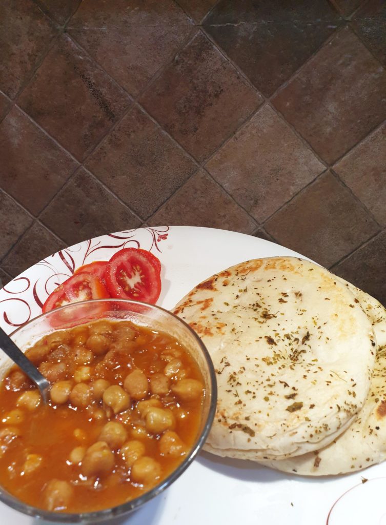 If someone doesn't like Chole Kulche, then they aren't human to me 😤