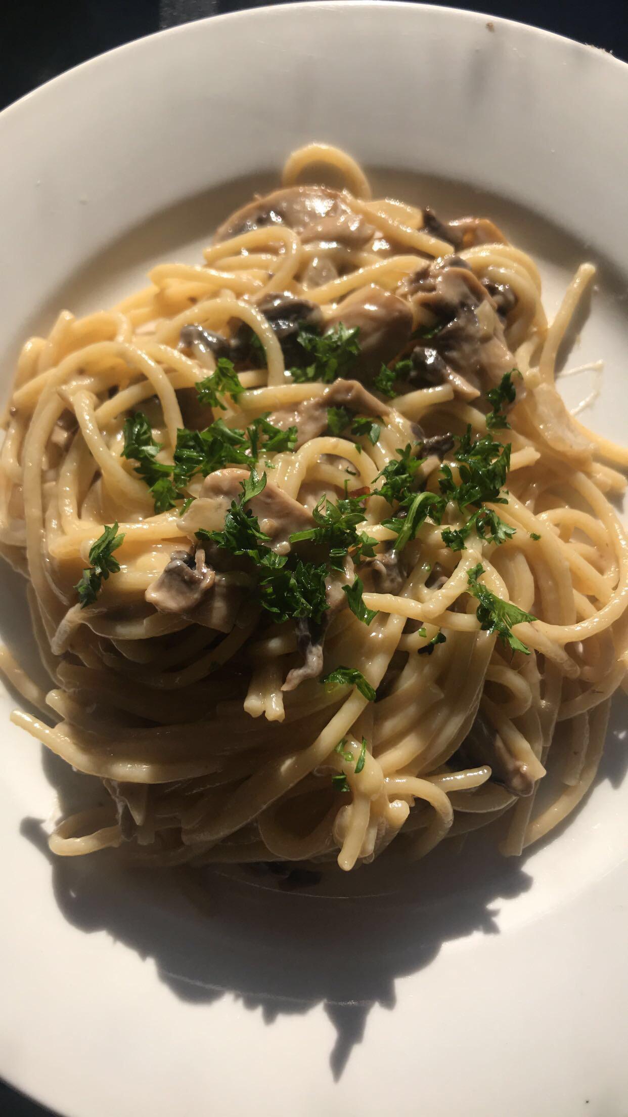 Carbonara without the bacon! Dining and Cooking