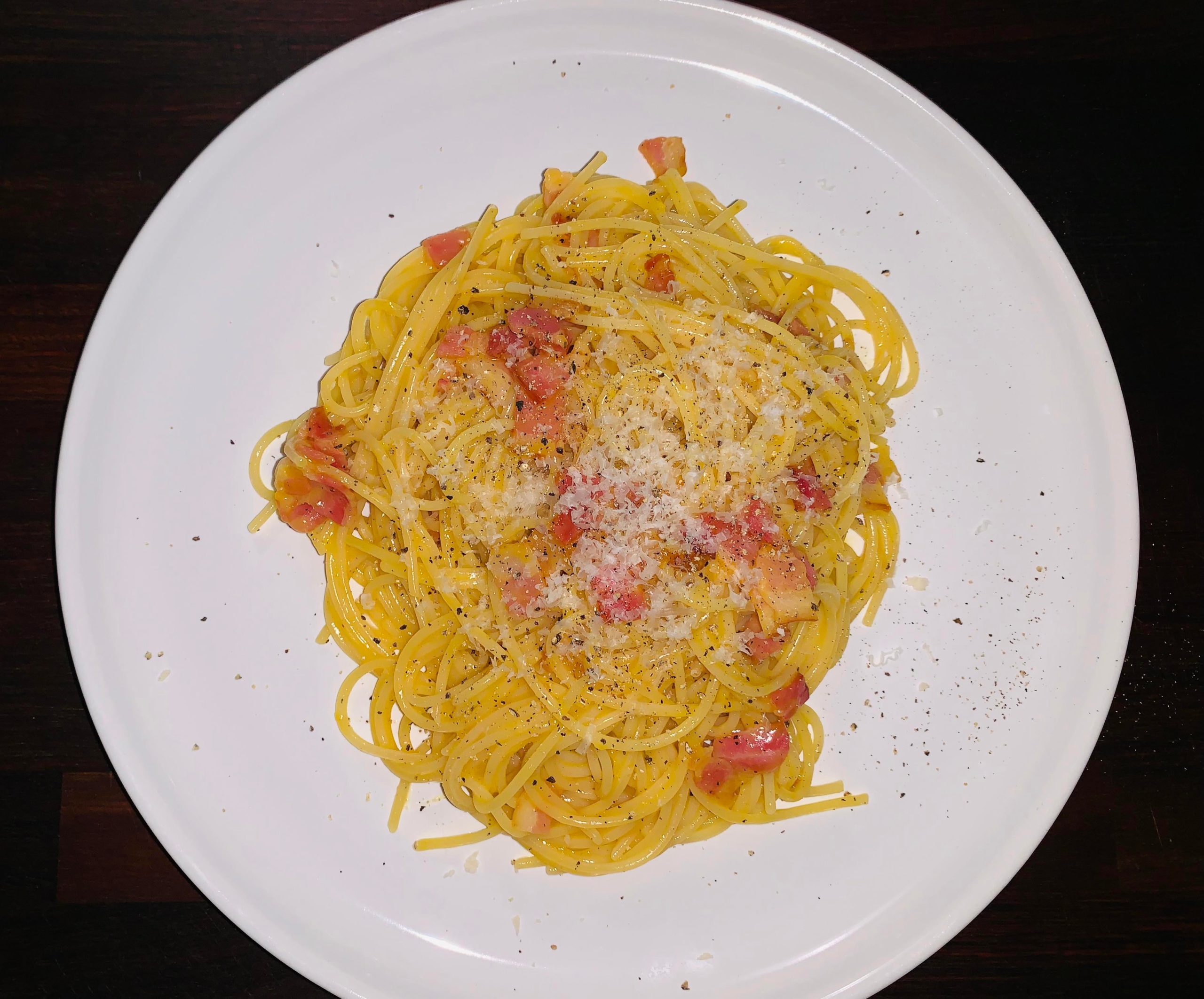 I made myself a spaghetti carbonara with some fresh eggs, guanciale and