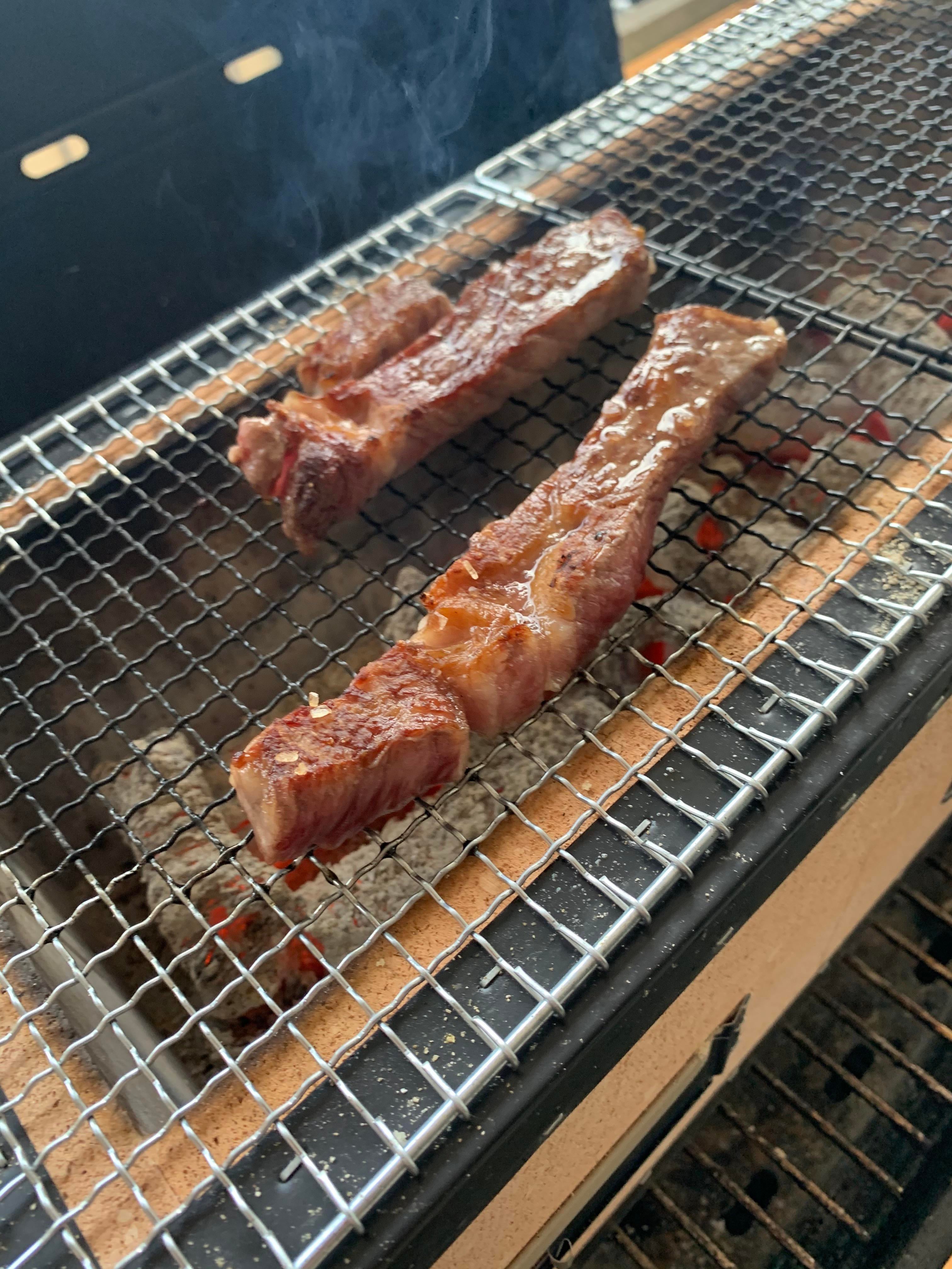 Kobe meat on Konro Grill with Binchotan ^.^ Dining and Cooking