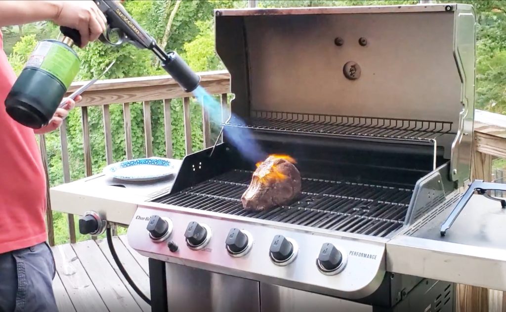 Searing a 40 oz Ribeye with by new Su-V Gun.