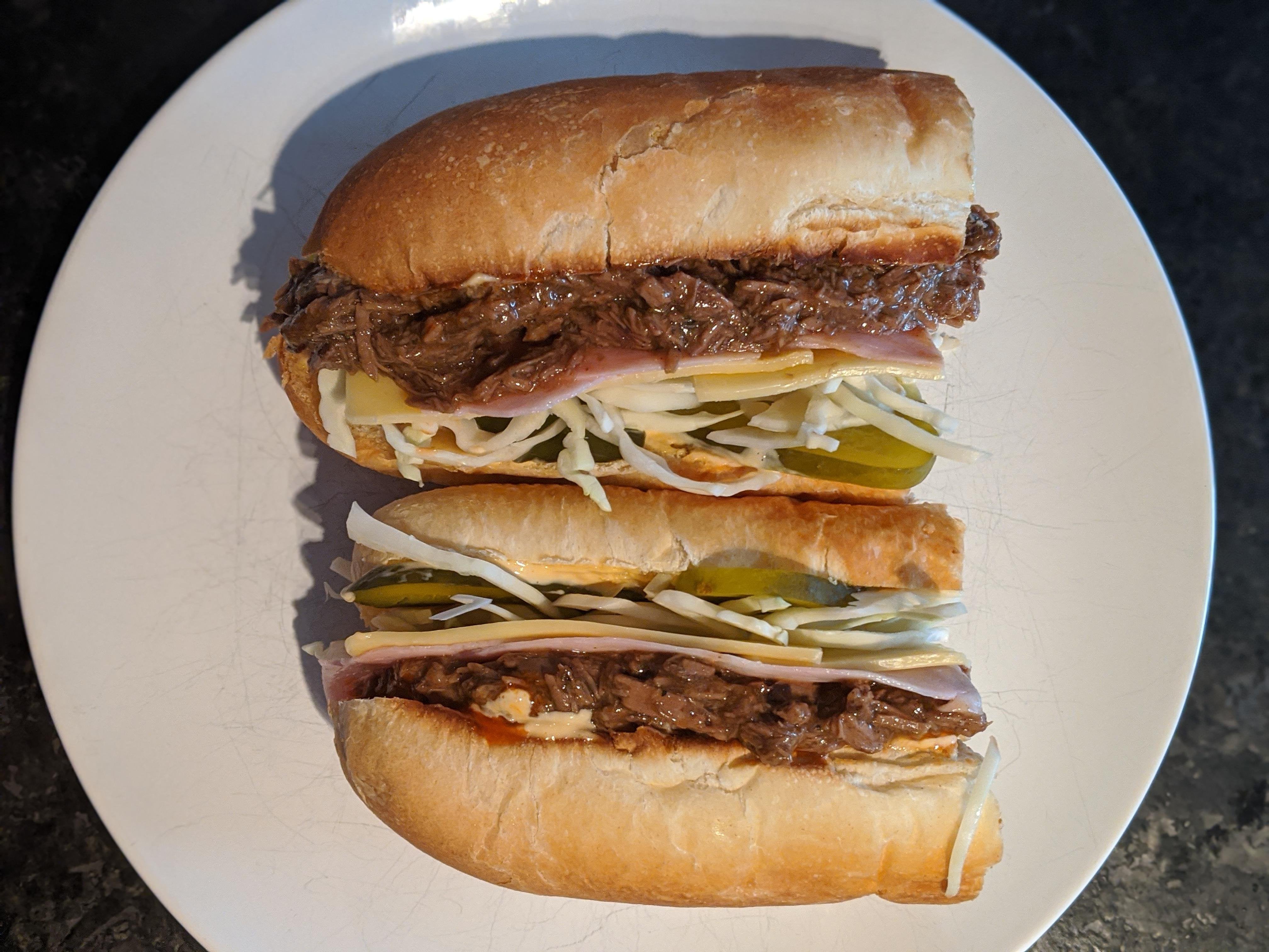 [Homemade] Roast Beef Debris Po Boy Dining and Cooking