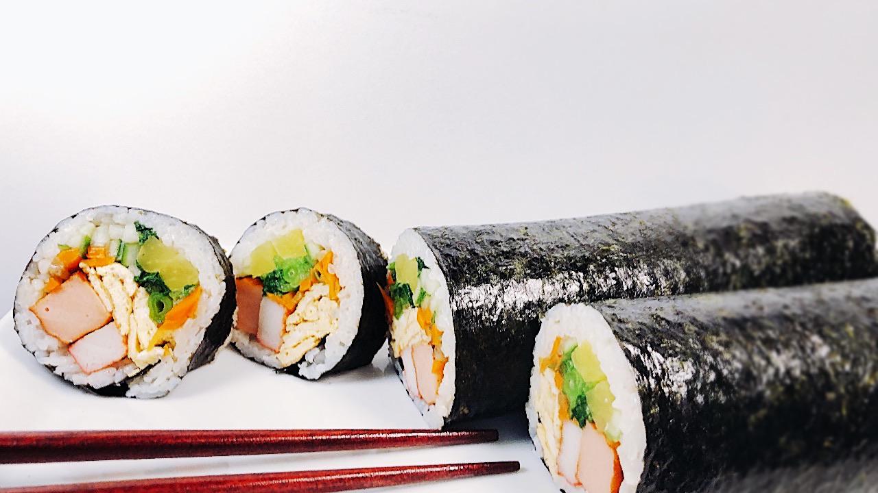 Kimbap Korean Sushi Roll Recipe In Comment Dining And Cooking