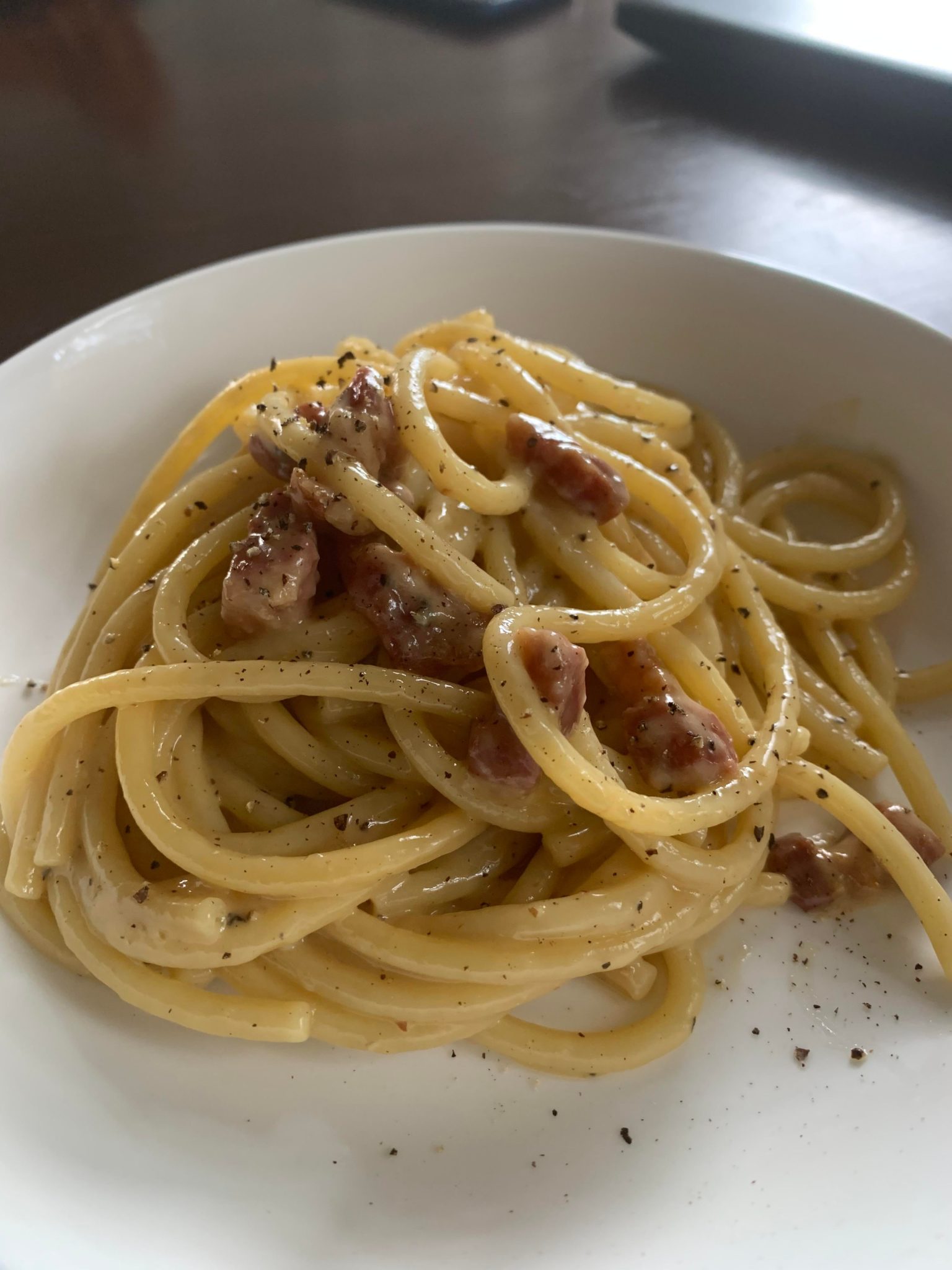 I made myself a spaghetti carbonara with some fresh eggs, guanciale and