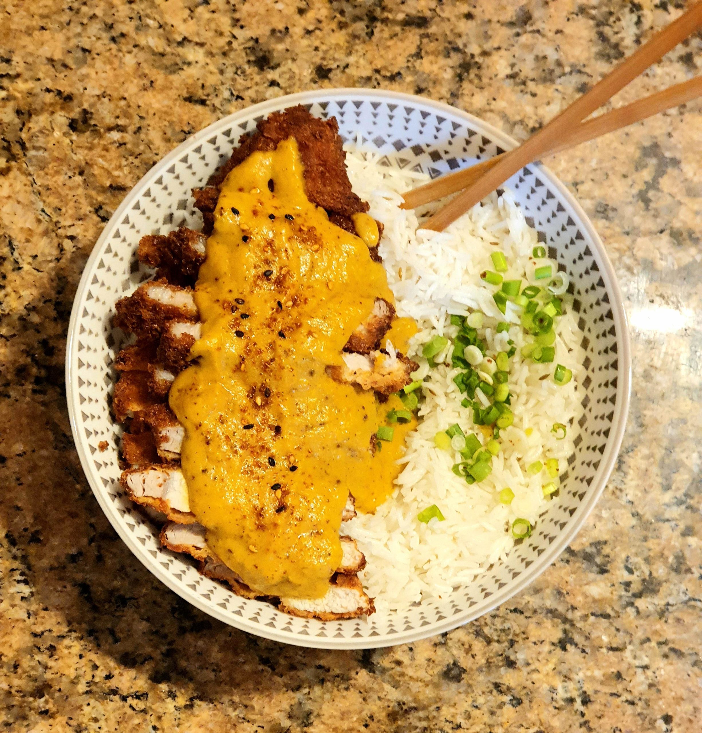 Tonkatsu curry? Pork katsu curry? Tonkatsu katsu curry? I don't know