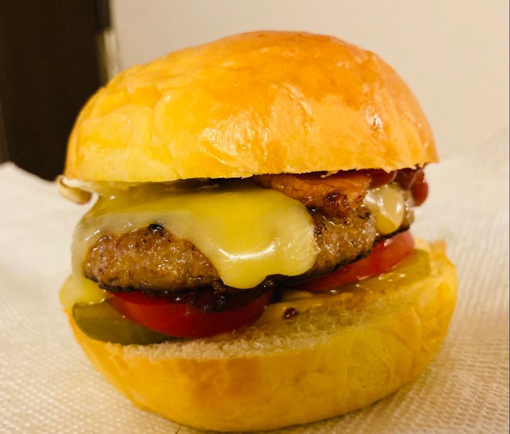 I'm working on my burger construction. Tips are appreciated