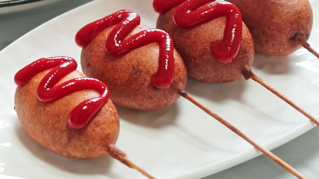 Joshua Weissman’s Korean Fried Chicken Dining and Cooking
