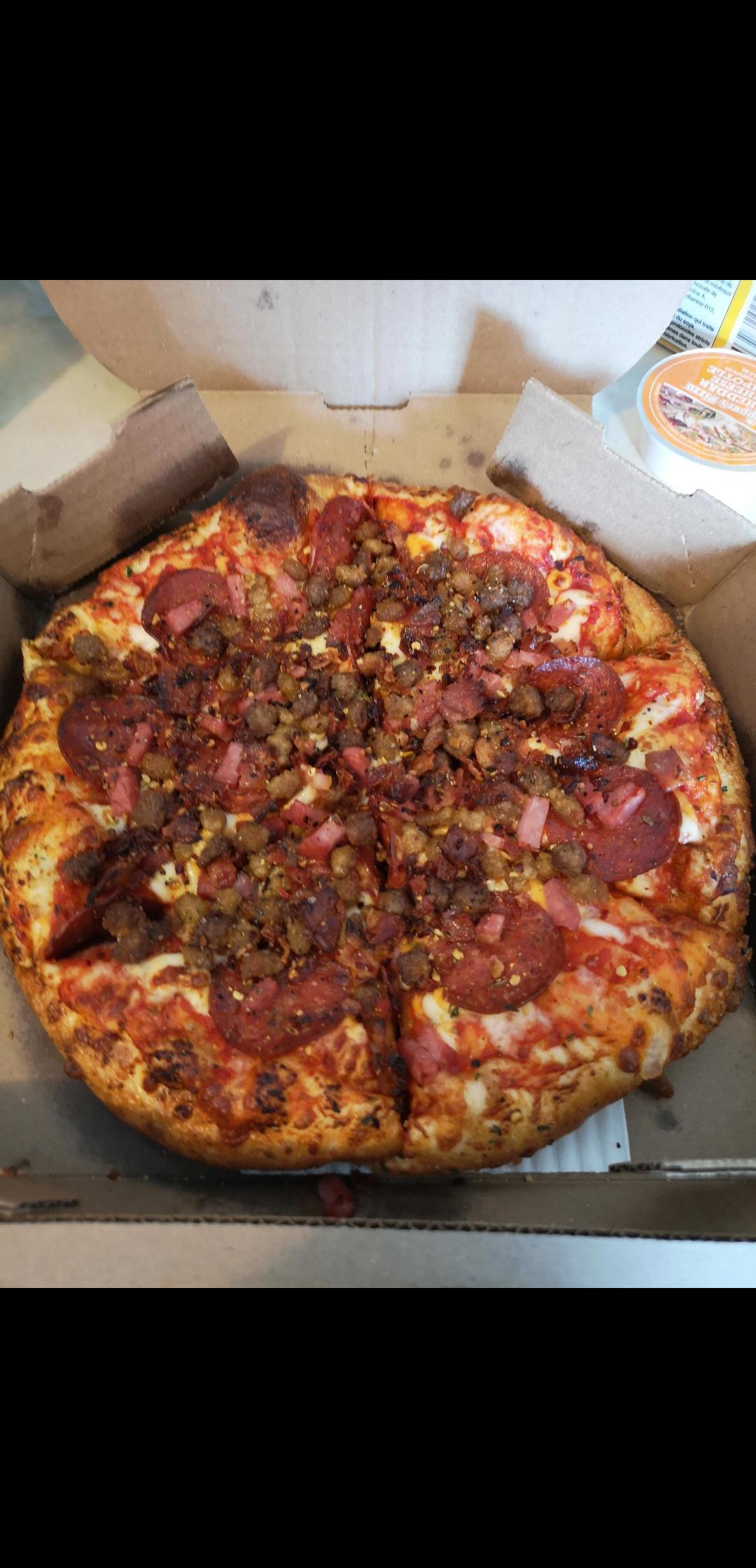 Toppers Pizza, one of the tastiest pizzas in Kitchener Ontario in my