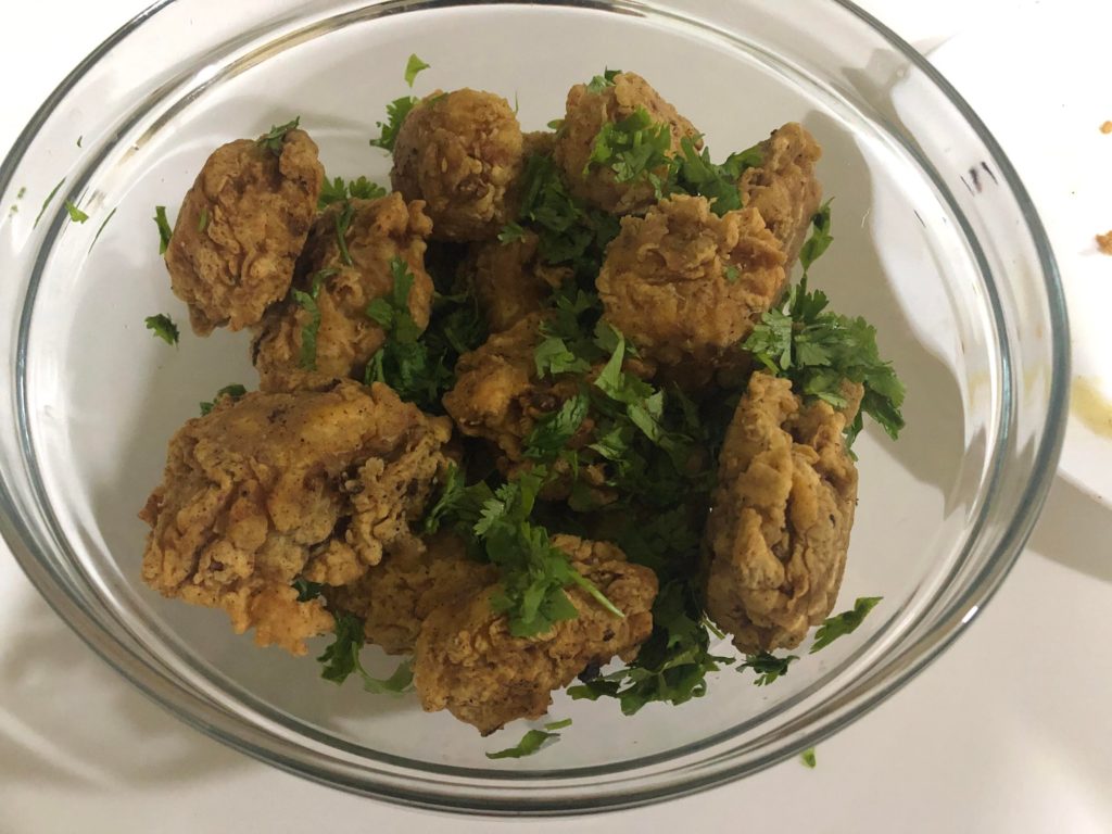 Fried cauliflower bites (spicy)