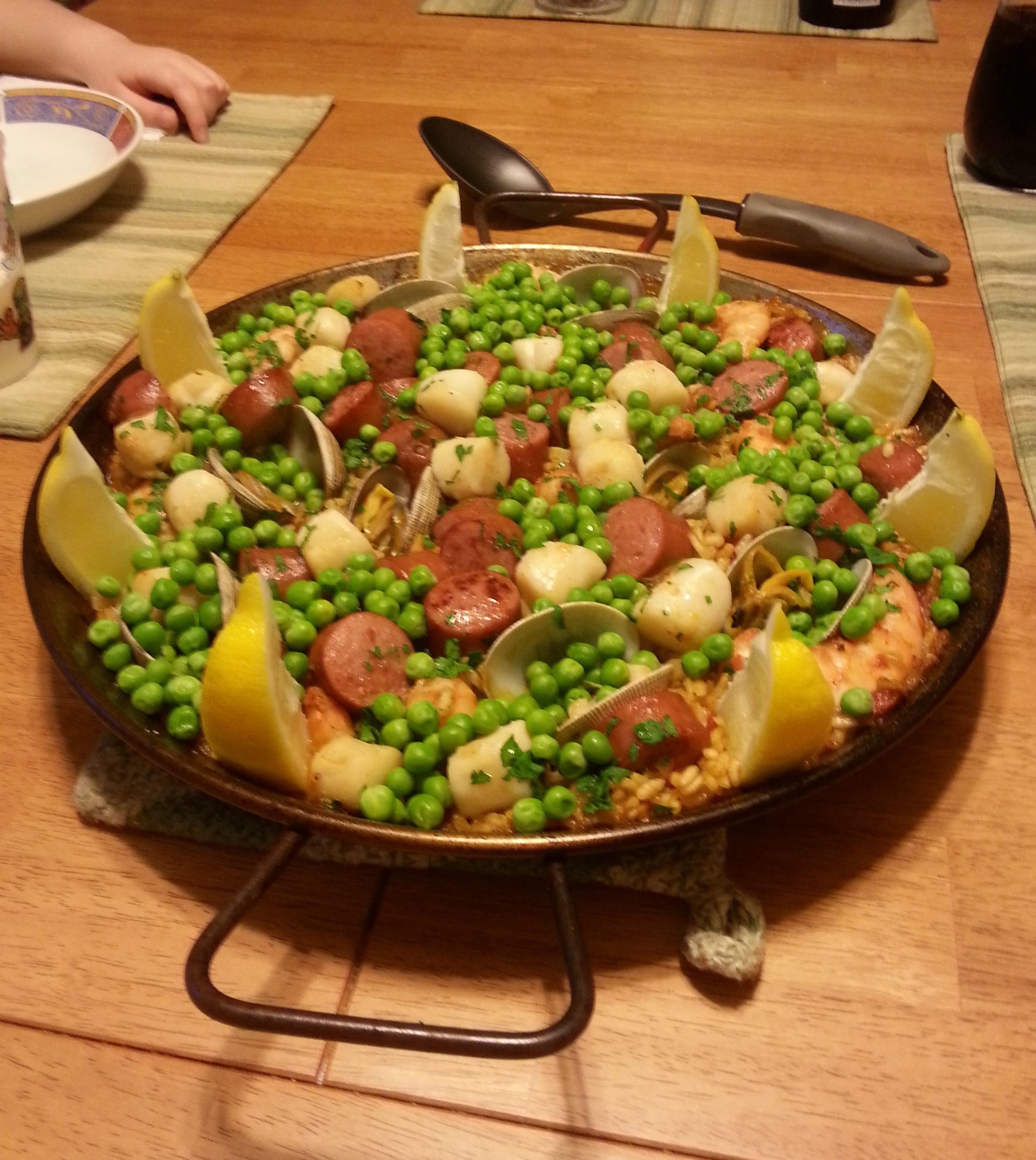 Paella I made a while ago on my er 22.5". Saw it while going through