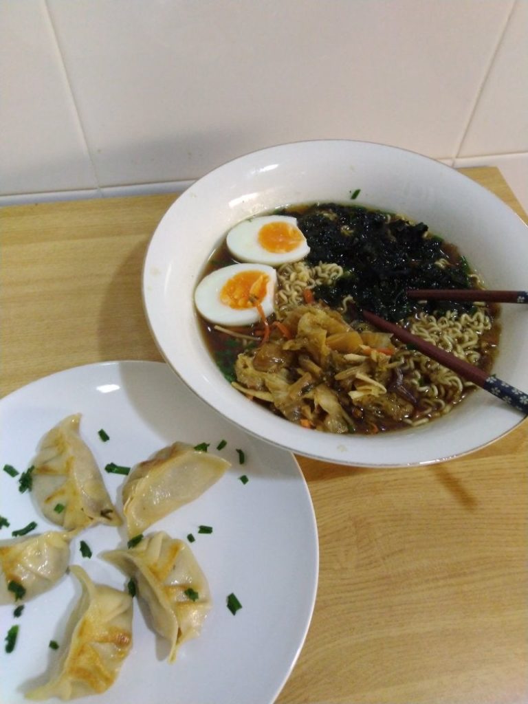 Steak with Wasabi Cream Sauce, Crunchy Fried Potatoes (Rice Flour) and