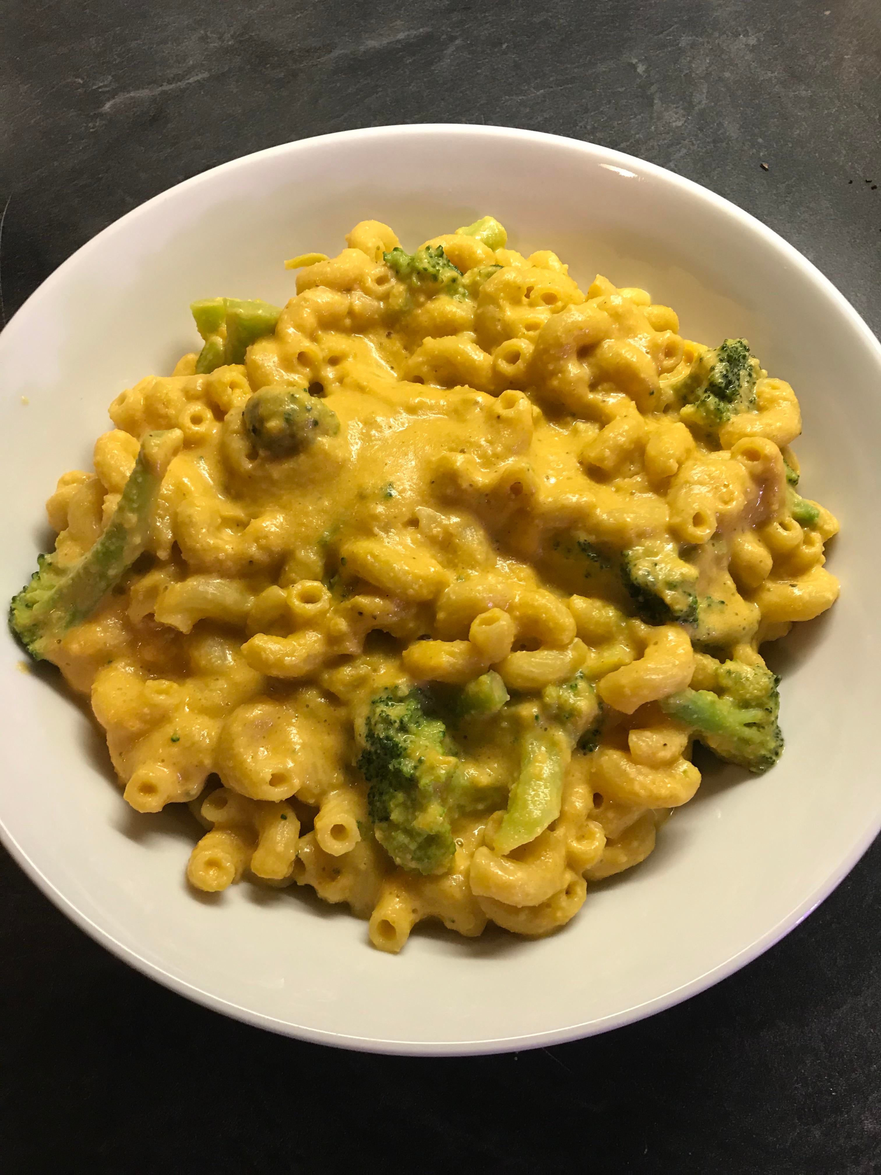 Plant based Mac n cheese. Sooooo good! Dining and Cooking