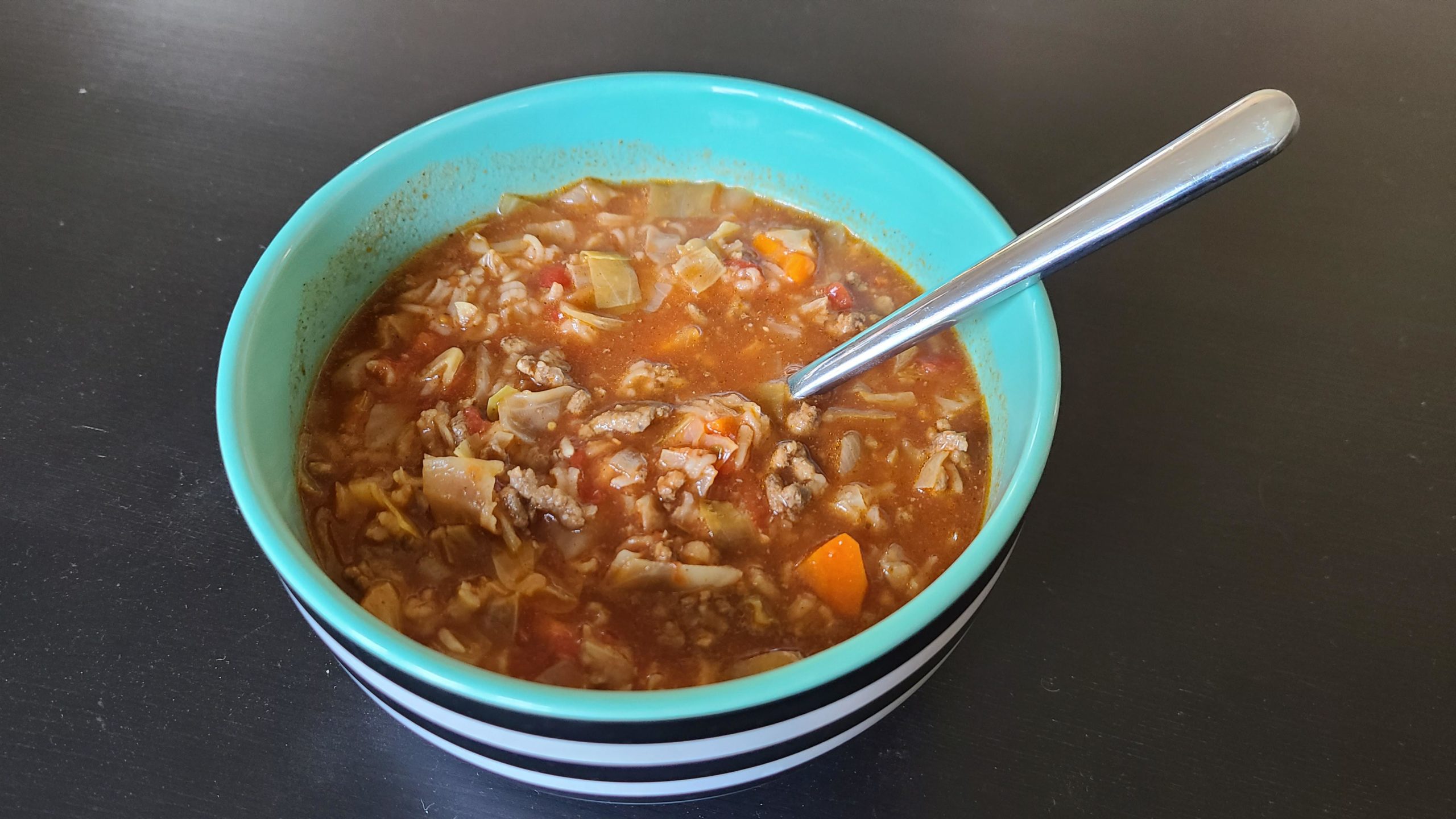 A big, hearty, delicious serving of cabbage roll soup for 345 calories