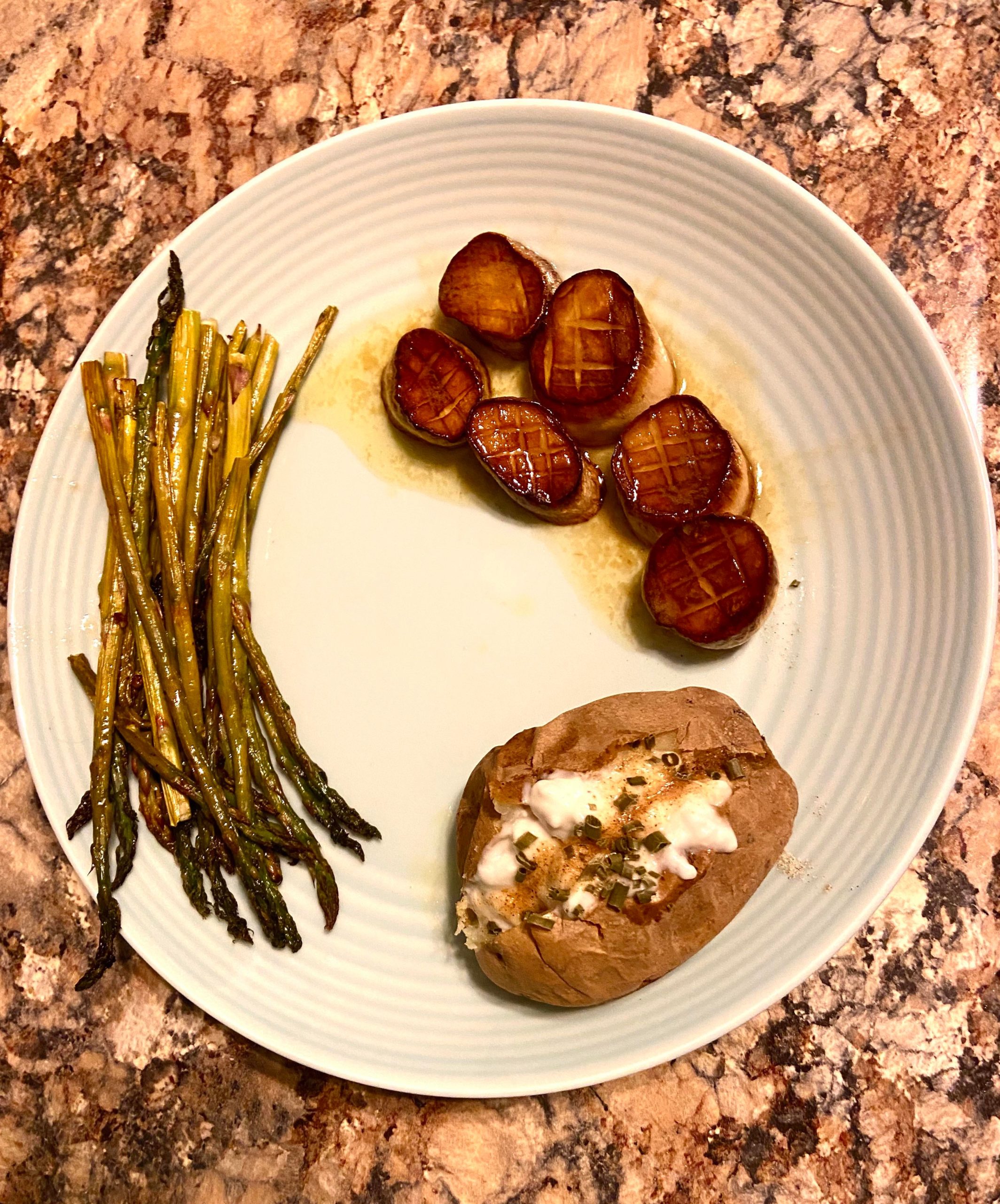King Oyster Mushroom “scallops” with a beurre blanc sauce, asparagus