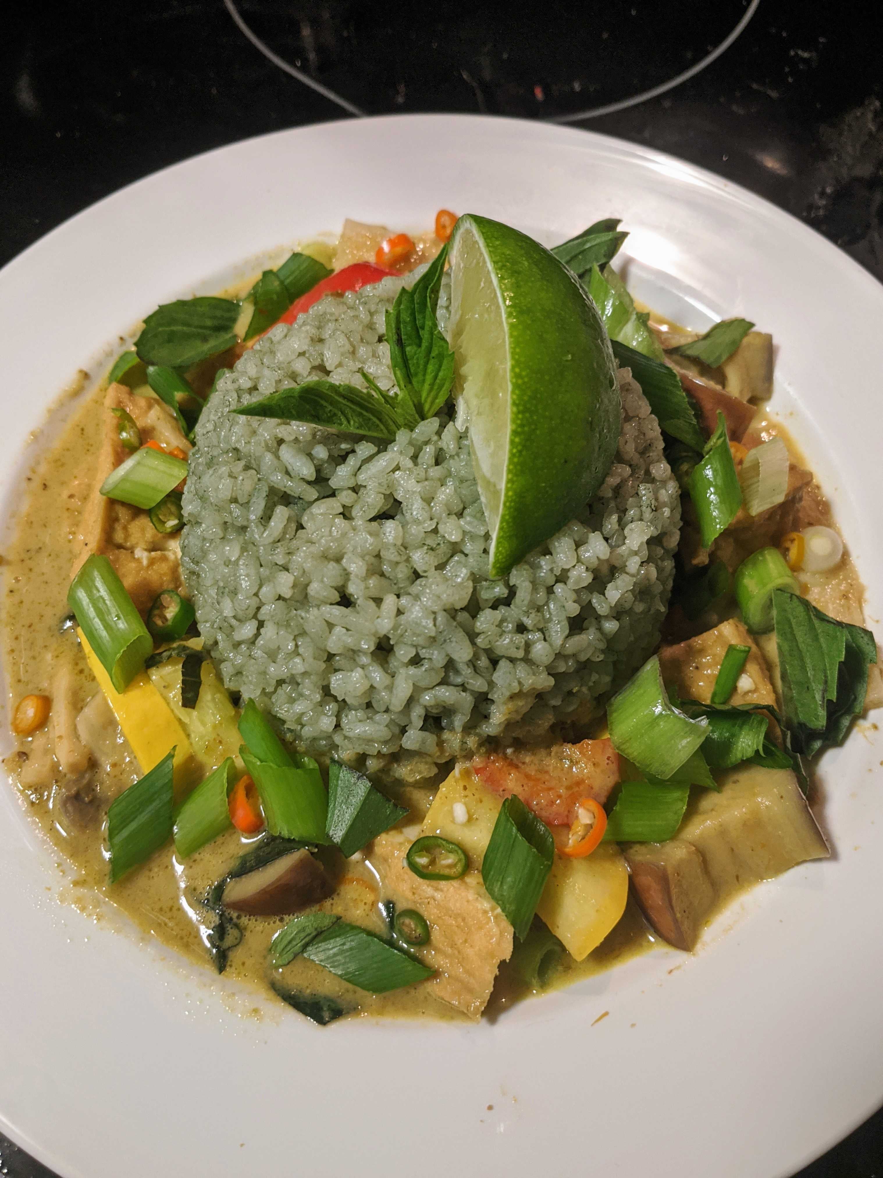 Thai green curry with bamboo rice Dining and Cooking