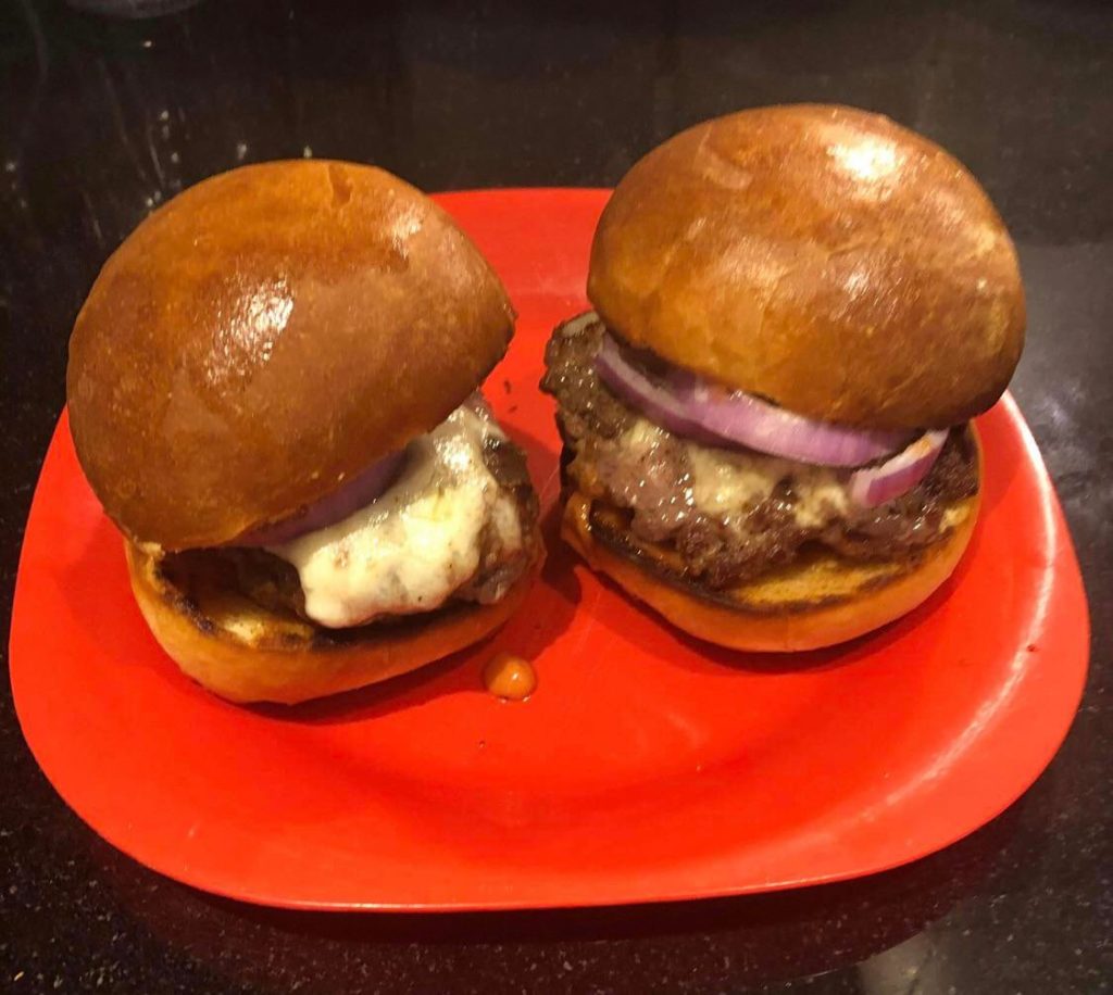 (Homemade) Two quarter pounders I made this evening! First time making my own Brioche Buns which were absolutely incredible!