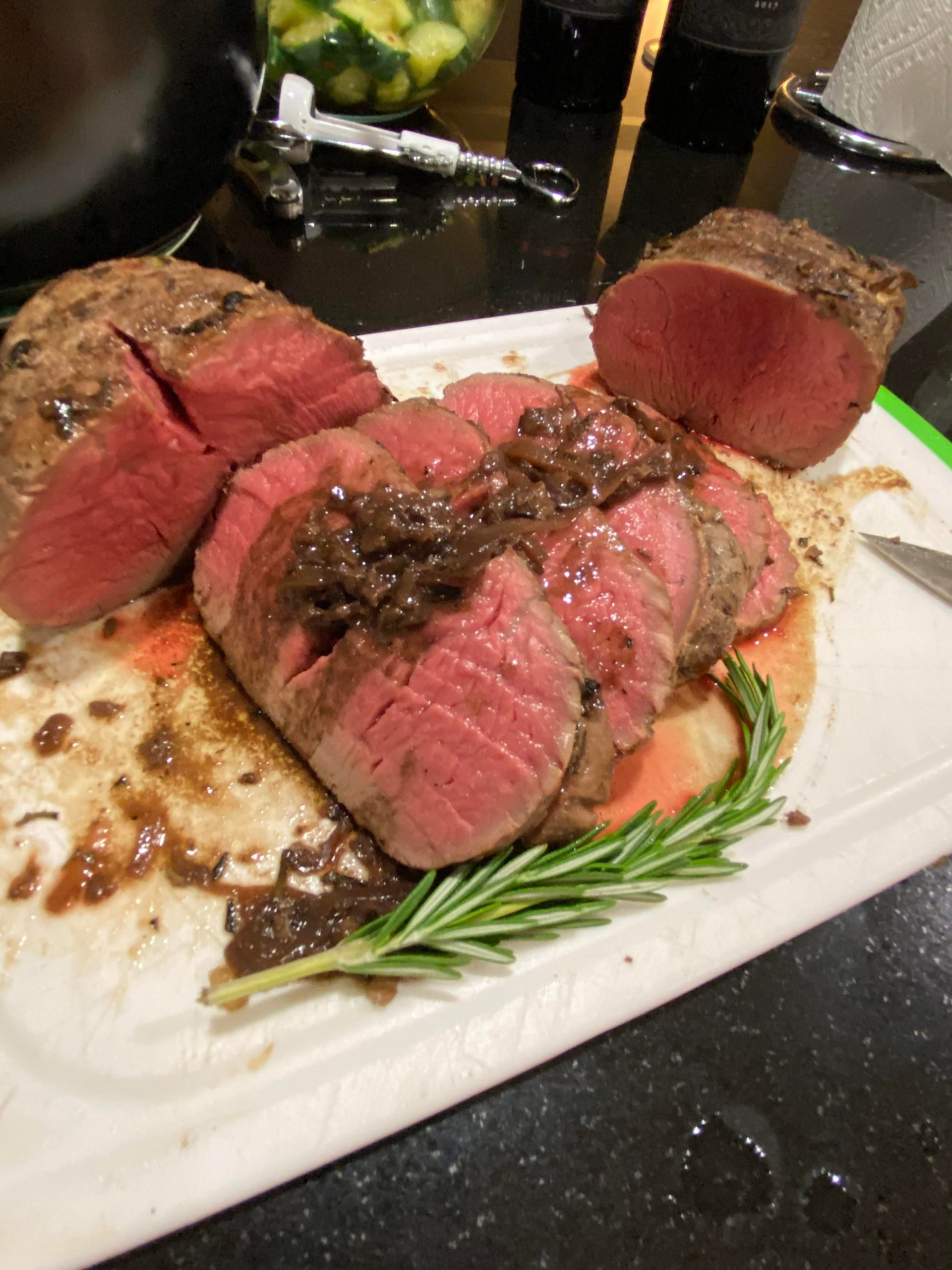 Prime Black Angus Tenderloin (2.5lbs) from Pat LaFrieda Reverse