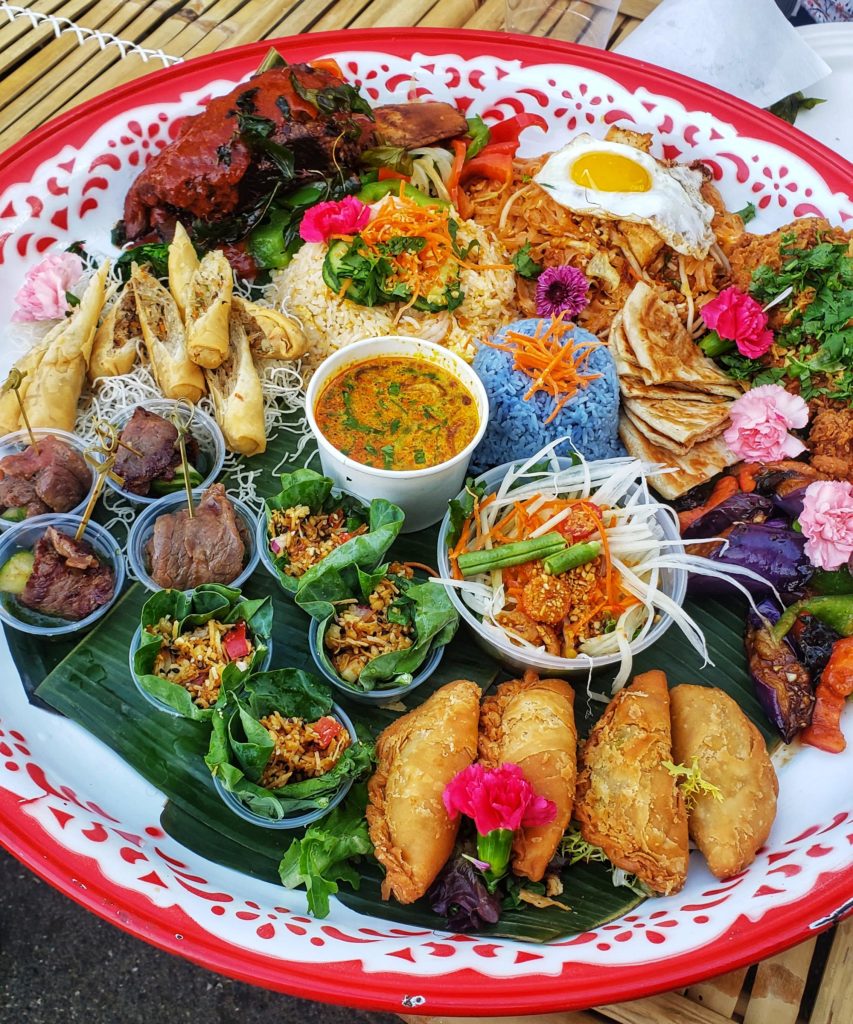 I ate this amazing Thai food platter