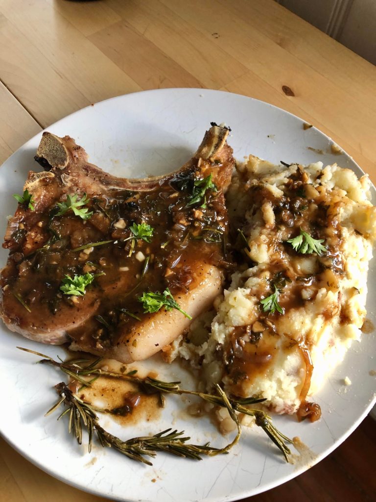 [Homemade] Pork chop with shallot & herb gravy (x-post r/food)