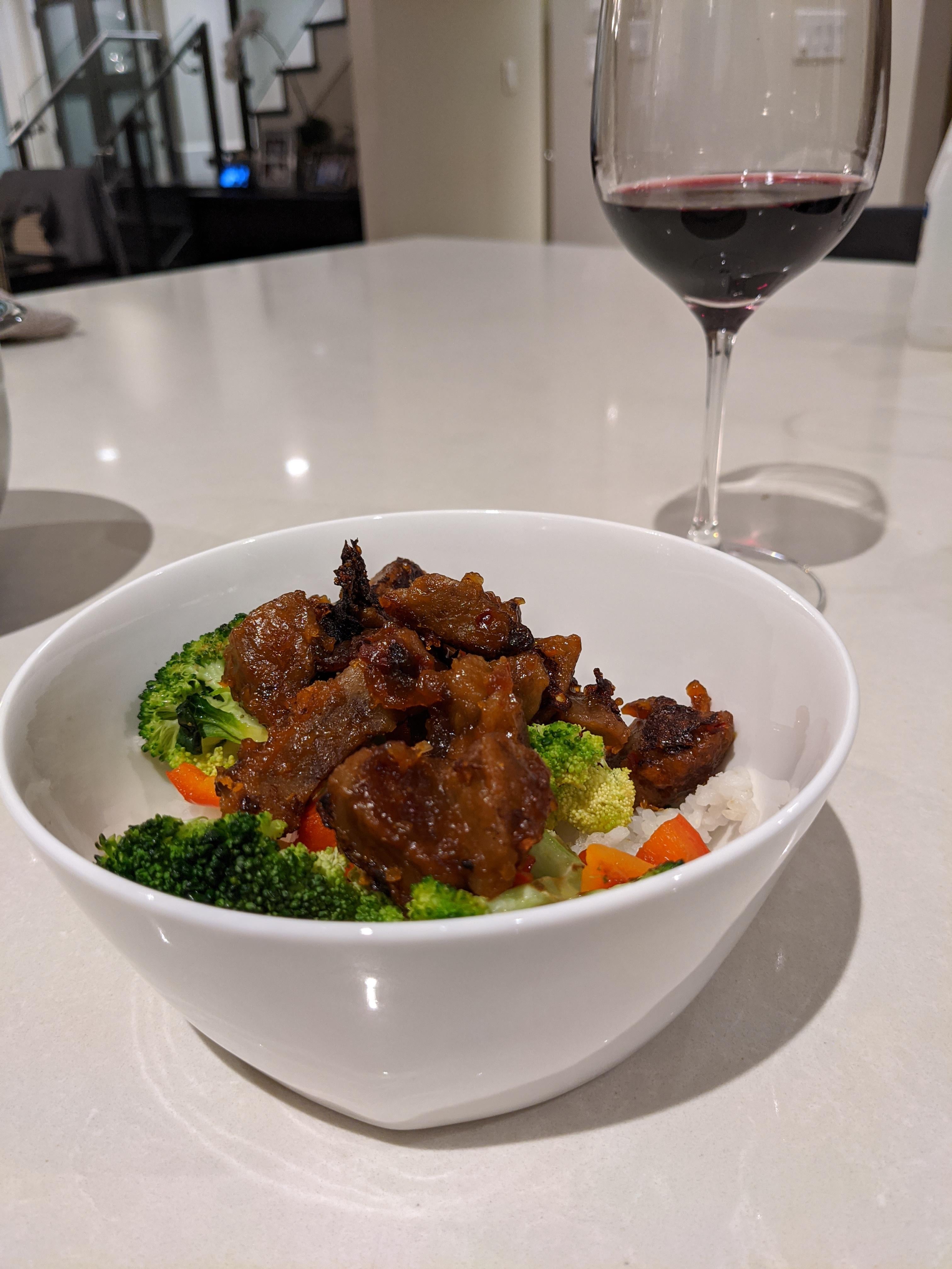 Seitan with an "orange chicken" marinade Dining and Cooking