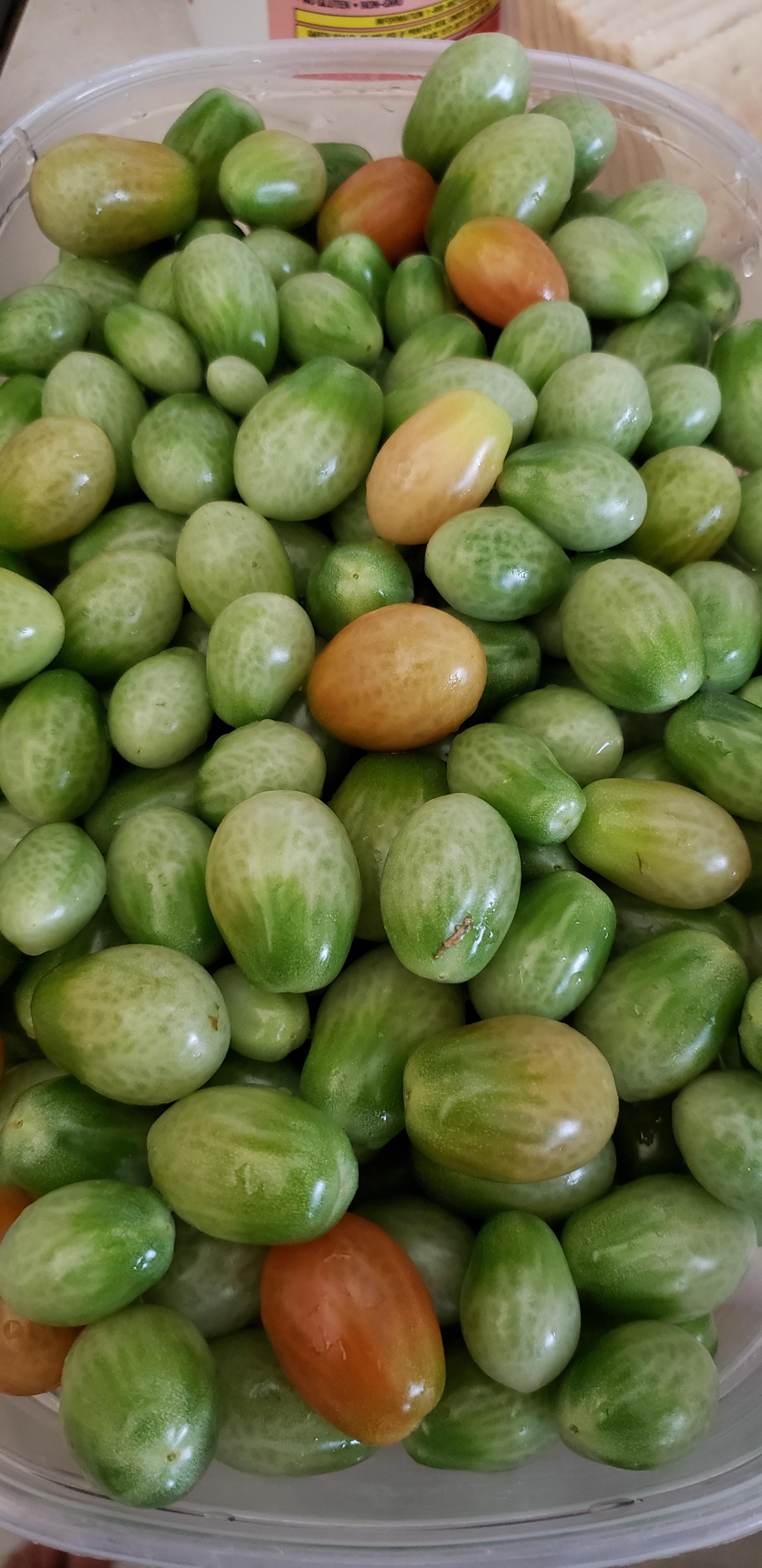 What can I make with 2lbs of green grape tomatoes? Dining and Cooking