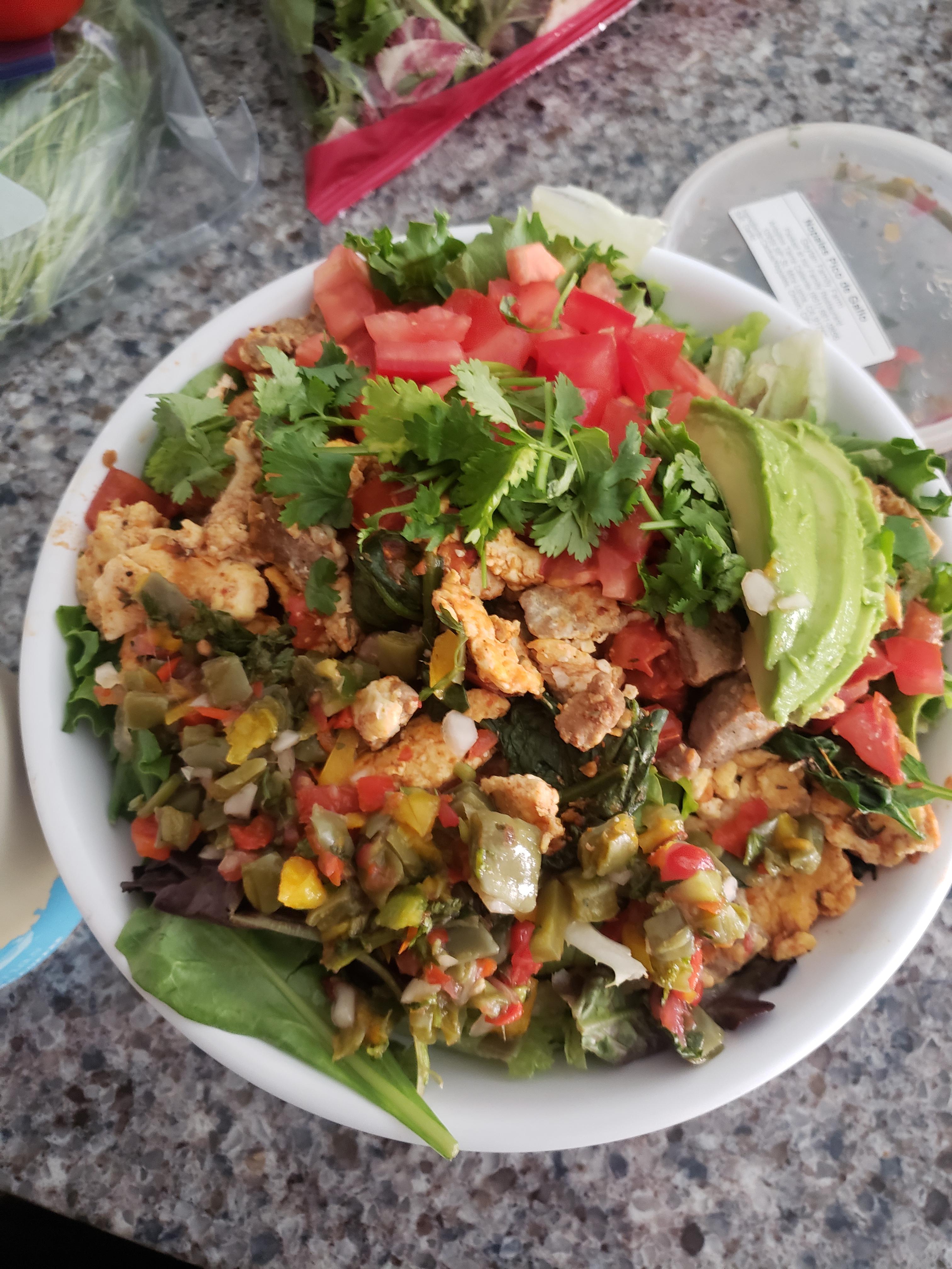 Breakfast burrito salad bowl bigger than my head for 600 cal 54g