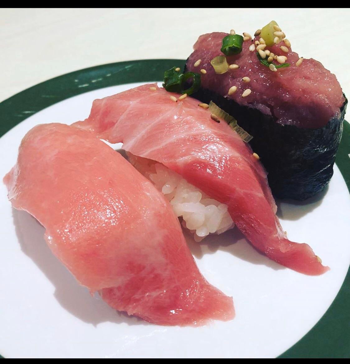 Delicious fatty tuna Dining and Cooking