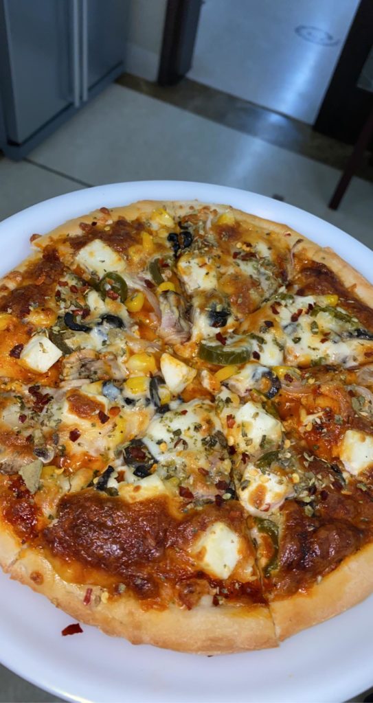 Its not the best looking pizza but I totally loved it!